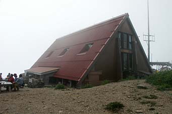 朝日小屋